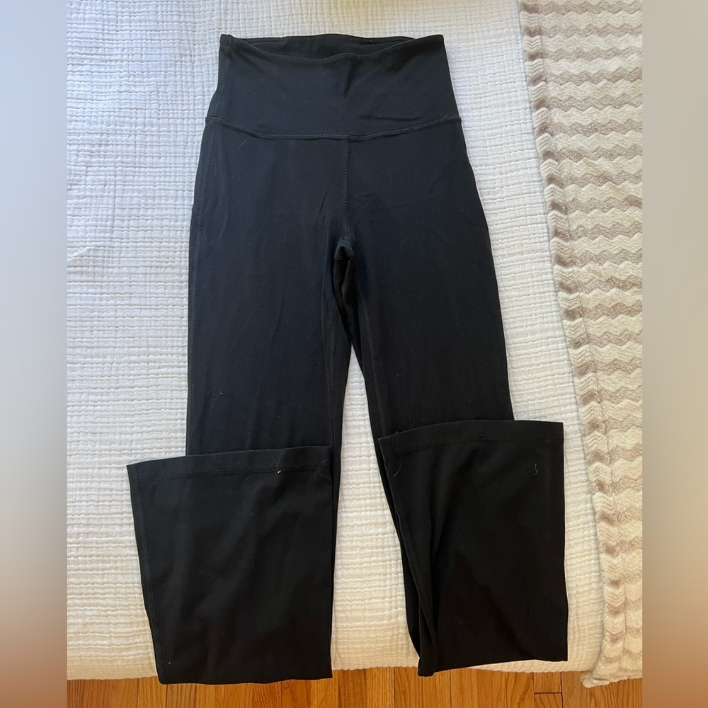 Black lululemon size 4  25” flare leggings
